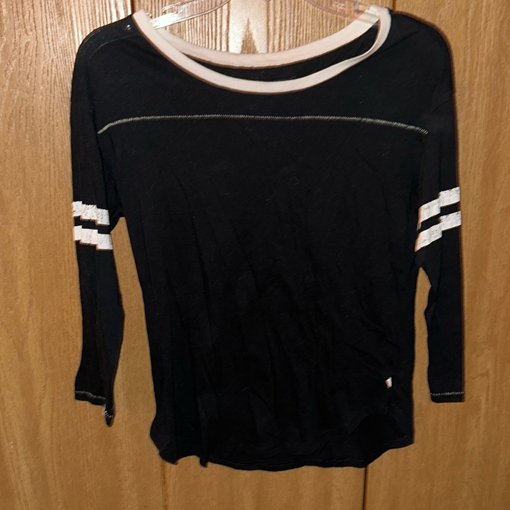 Y2K American Eagle shirt